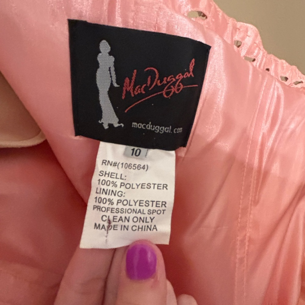 MacDuggal Women’s prom/formal dress size 10 - Picture 13 of 15